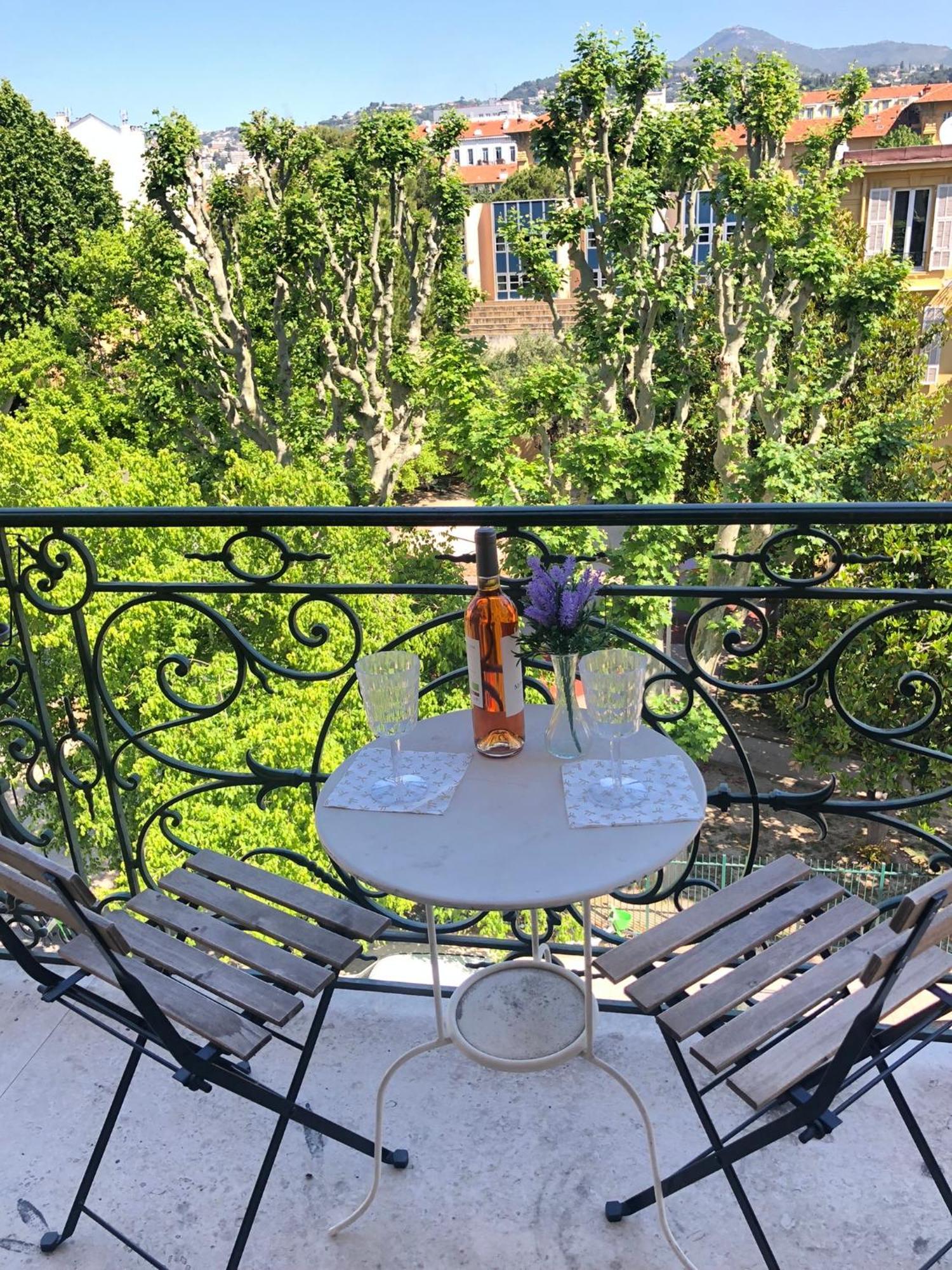 Lovely With 2 Bedrooms Liberation Appartement Nice